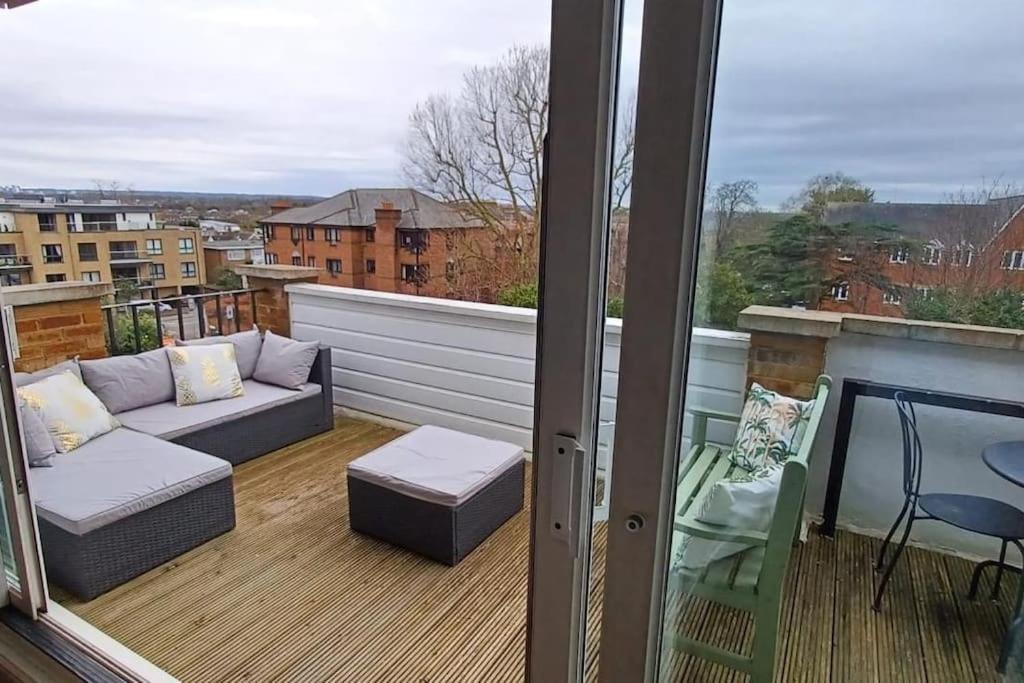 Stunning Wimbledon Flat * Londra